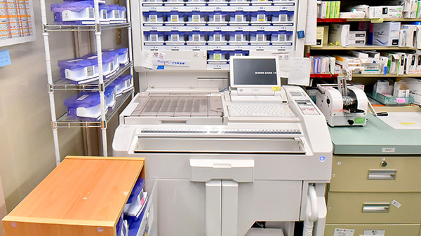 トリム薬局 前橋吉岡店の調剤器具