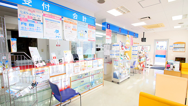 トリム薬局　富岡店の受付/カウンター