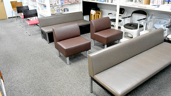 待合スペース