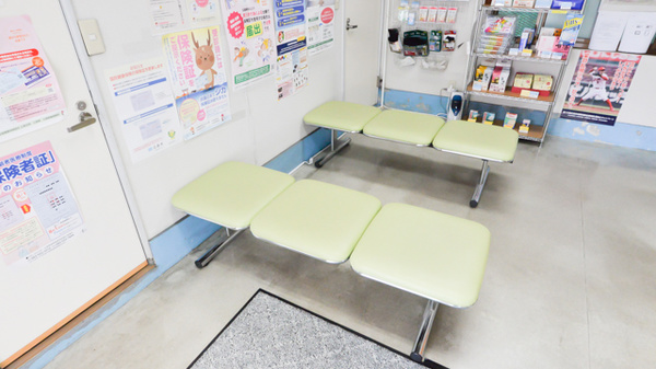 くらかけ薬局の待合スペース