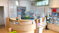 サラダ薬局の受付/カウンター