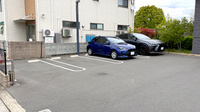 サラダ薬局の駐車場
