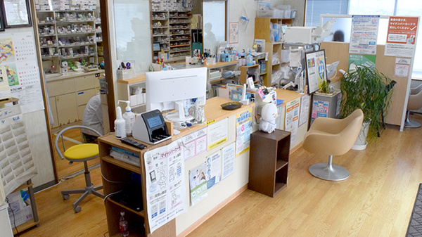 しんめい堂薬局の受付/カウンター