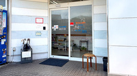 すばる薬局の入口