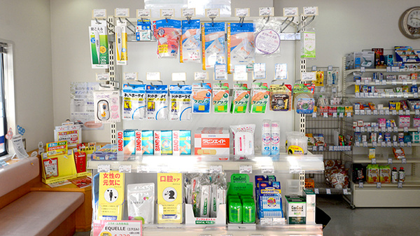 クオール薬局ライフ店の雑貨品