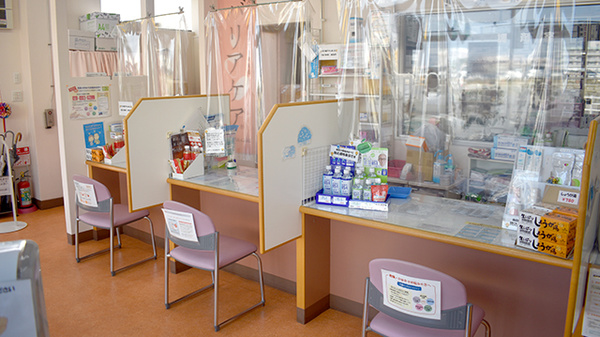 ひまわり薬局善通寺の受付/カウンター