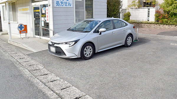 ひまわり調剤薬局豊中の駐車場
