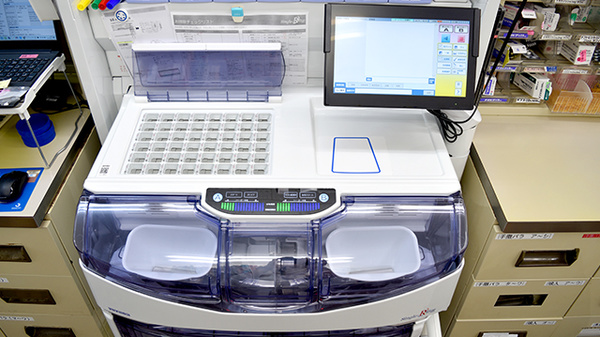 くじら薬局の調剤器具