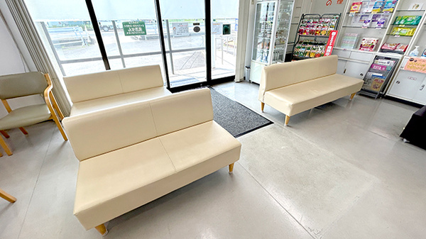 まごころ薬局の待合スペース