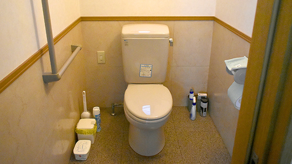 有限会社伊勢薬局本庄店のお手洗い