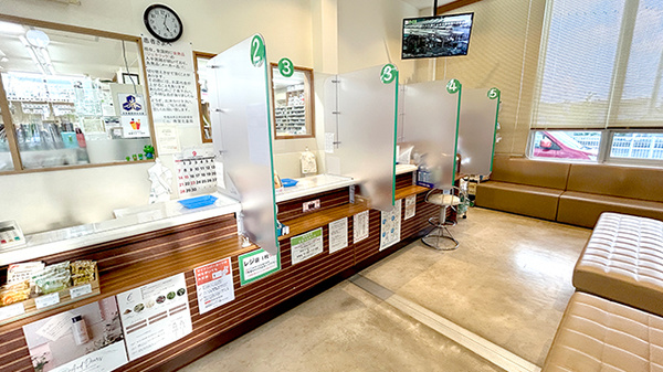 佐賀北薬局の受付/カウンター