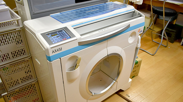 鳴石薬局の調剤器具