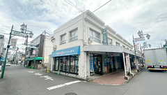 アサヒ堂薬局の外観