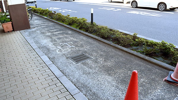 スギ薬局　藤久保店（埼玉県）の駐輪場