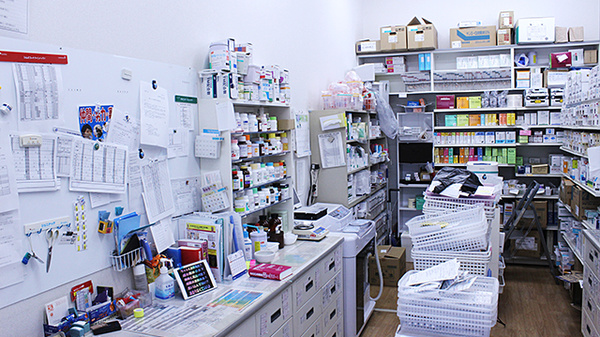 セキ薬局　春日部中央店の調剤室