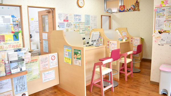 パル薬局　朝霞駅前店の受付/カウンター