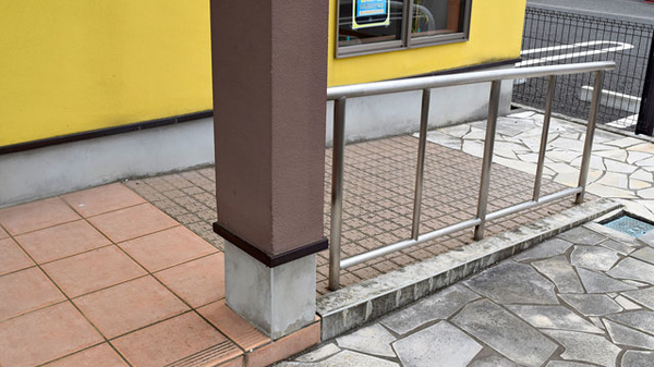 パル薬局　嵐山店のバリアフリー設備