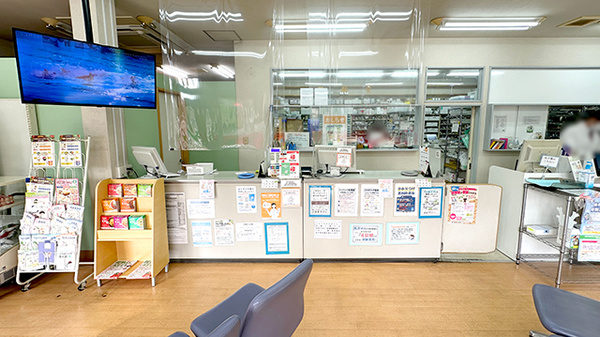 ひばり薬局日赤前店の受付/カウンター