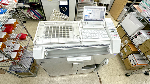 ひばり薬局日赤前店の調剤器具
