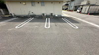 ひばり薬局国済寺店の駐車場