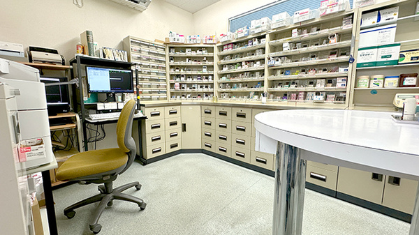 マリオン薬局坂戸店の調剤室