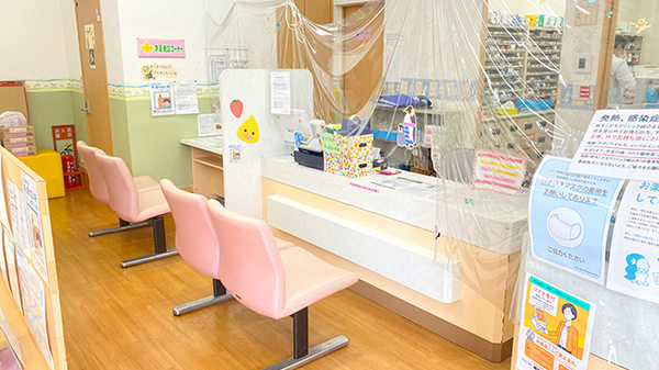 メイプル薬局の受付/カウンター