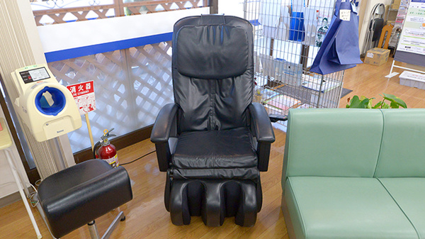 クオール薬局高坂店のマッサージチェア
