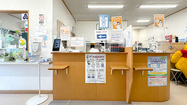 旭町薬局の受付/カウンター