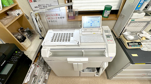 旭町薬局の調剤器具