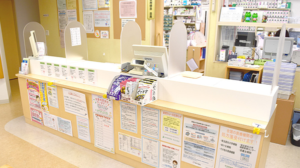 阪神調剤薬局　埼玉日高店の受付/カウンター
