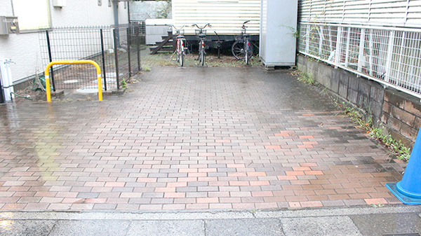 阪神調剤薬局　川口店の駐車場