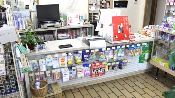松石薬局の受付/カウンター
