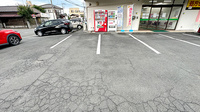 早川薬局の駐車場