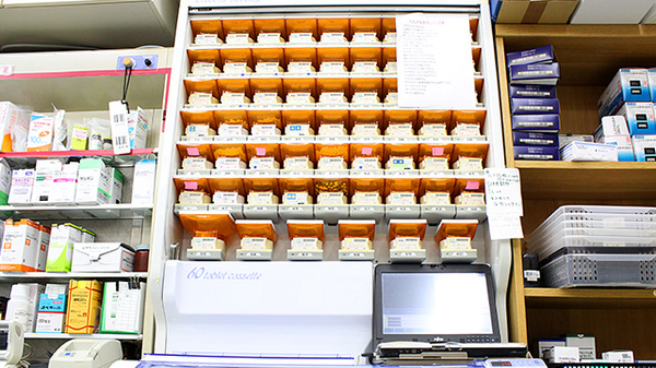 南山堂薬局　八潮駅前店の調剤器具