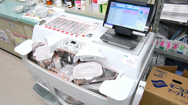 大慶堂　日赤前薬局の調剤器具