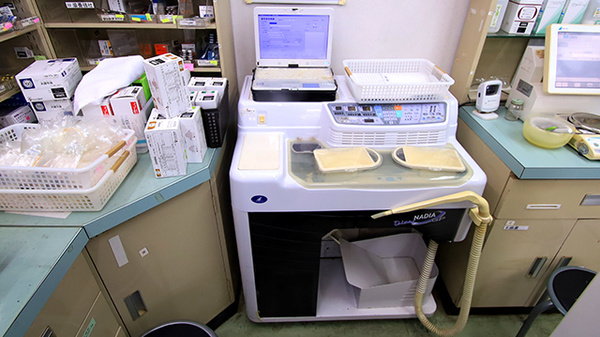 ファーマライズ薬局　恵利原店の調剤器具