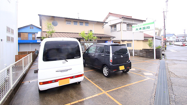 大木薬局　浜島店の駐車場