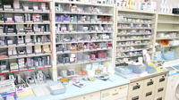 エイブル薬局みのり店の薬棚