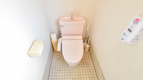 フレンド薬局東根中央店のお手洗い