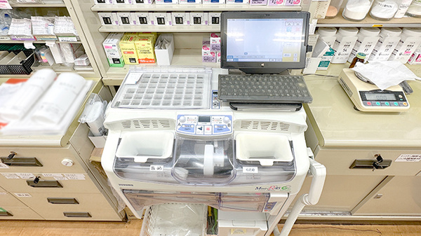 ブナの森調剤薬局陣場店の調剤器具