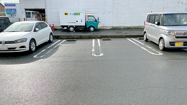 ブナの森調剤薬局河北店の駐車場