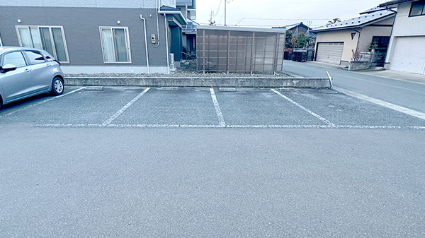 ブナの森調剤薬局東根店の駐車場