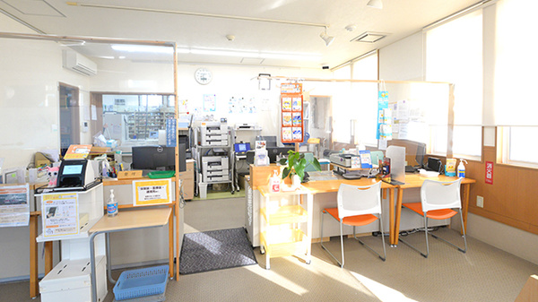 ゆう薬局朝暘店の受付/カウンター