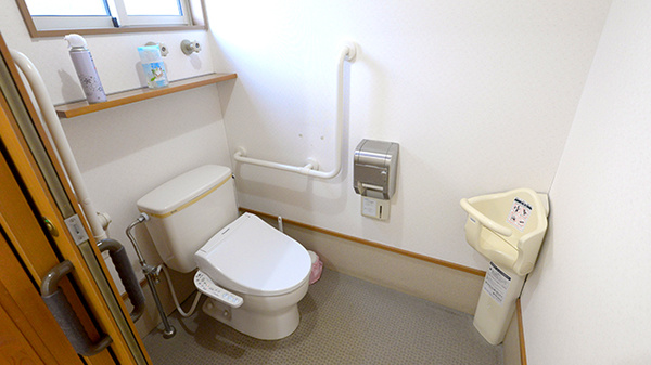 ゆう薬局朝暘店のお手洗い