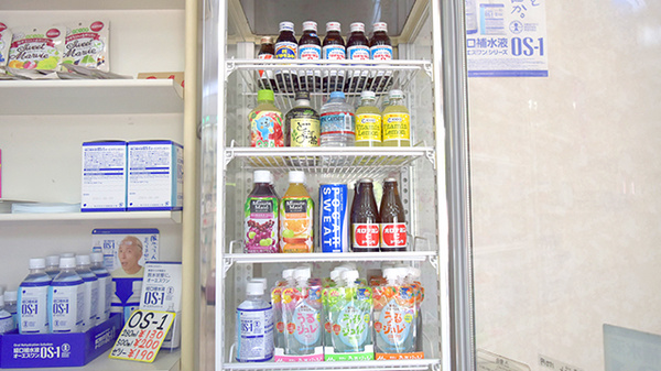 ワイズ薬局の飲食物