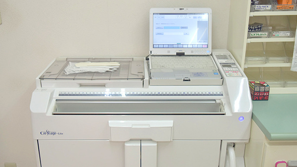 ワイズ薬局の調剤器具