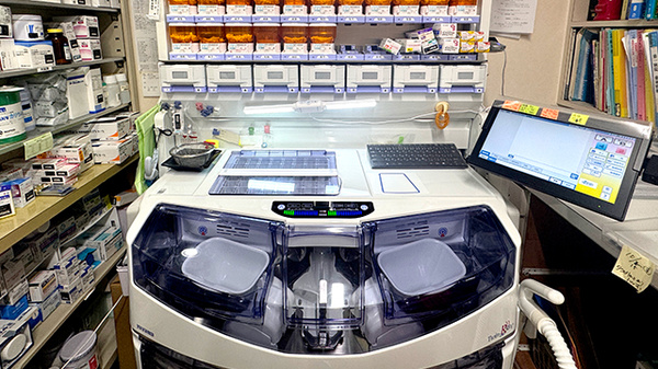 三好薬局の調剤器具