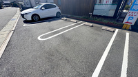 三好薬局の駐車場