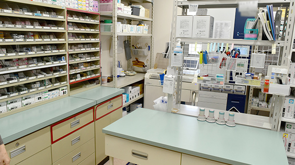 有限会社杉山薬局の調剤室