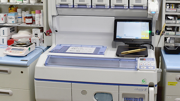 ふれあいさふ谷薬局の調剤器具